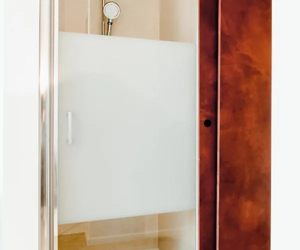 Hotel The Librarian By Domani